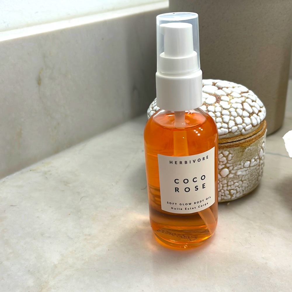 New Herbivore Botanicals Coco Rose Body Oil